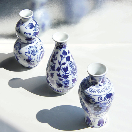 Dutch delight vases set of 3