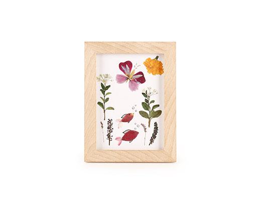 Huckleberry pressed flower frame