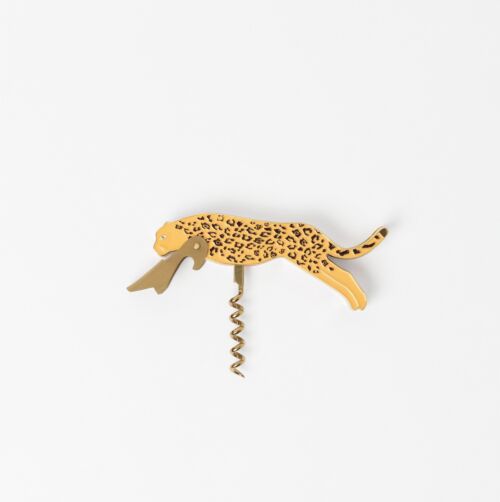 Savanna corkscrew guepard