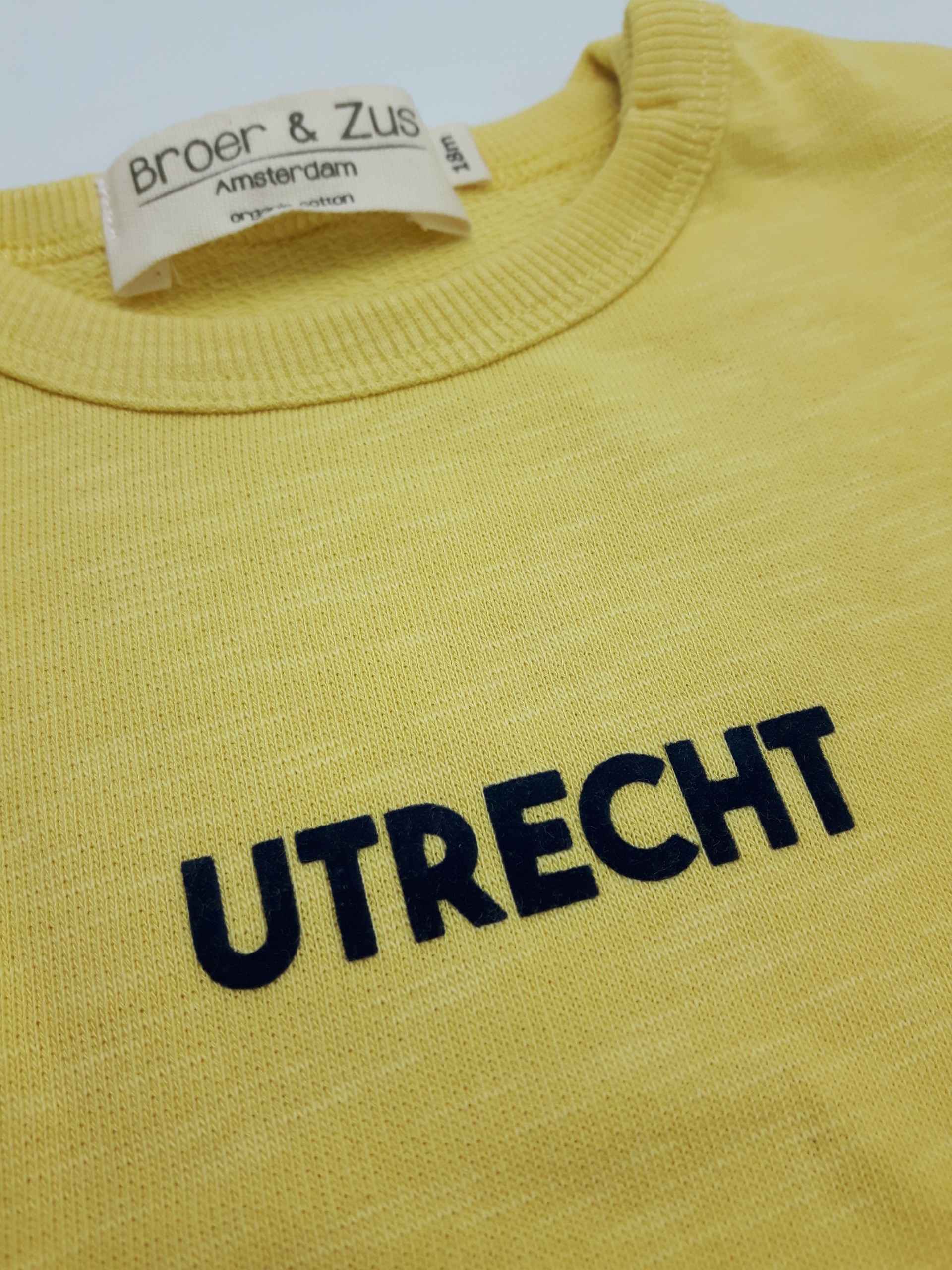 Sweater Utrecht Banana/Navy 18 maanden