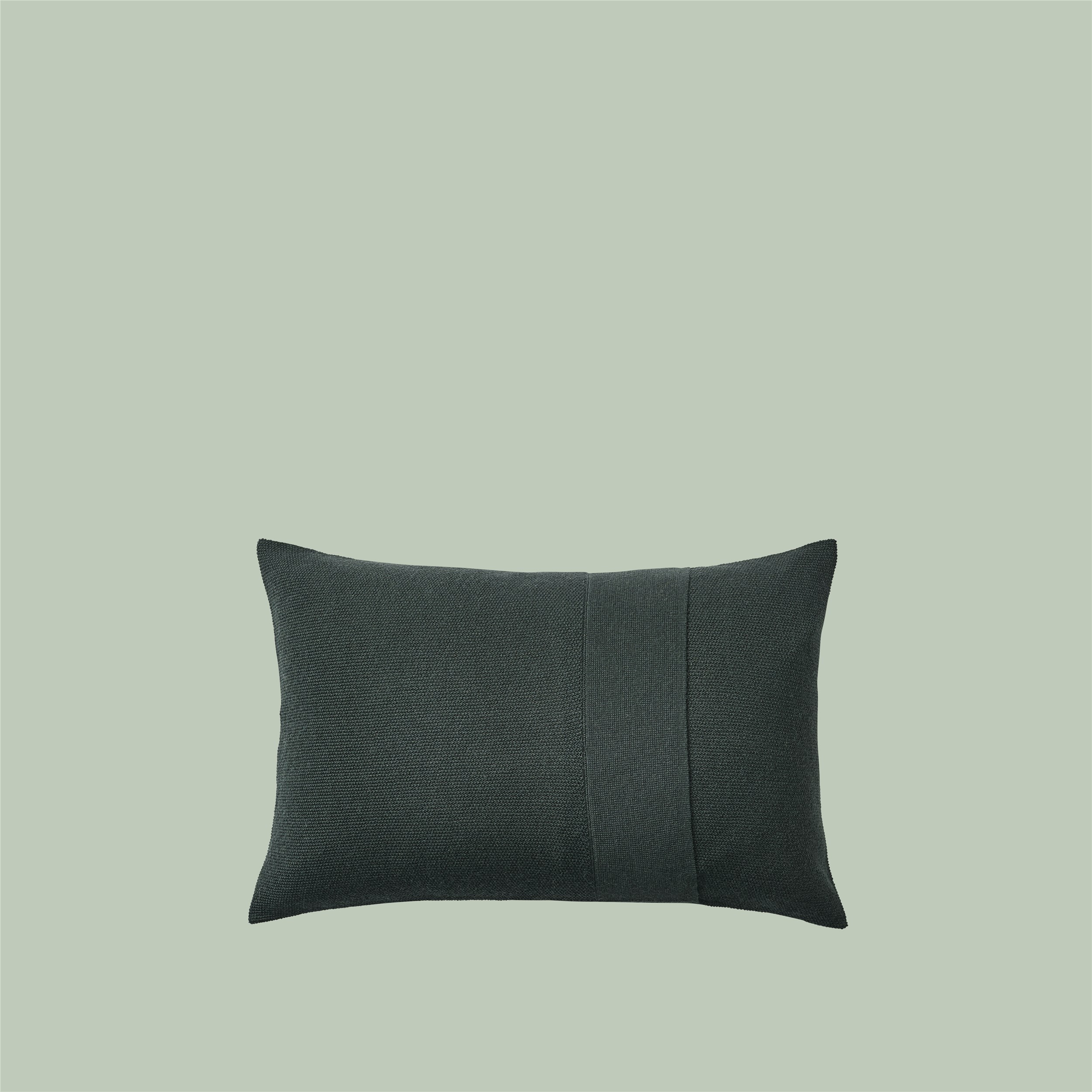 Layer Cushion 40x60 dark green