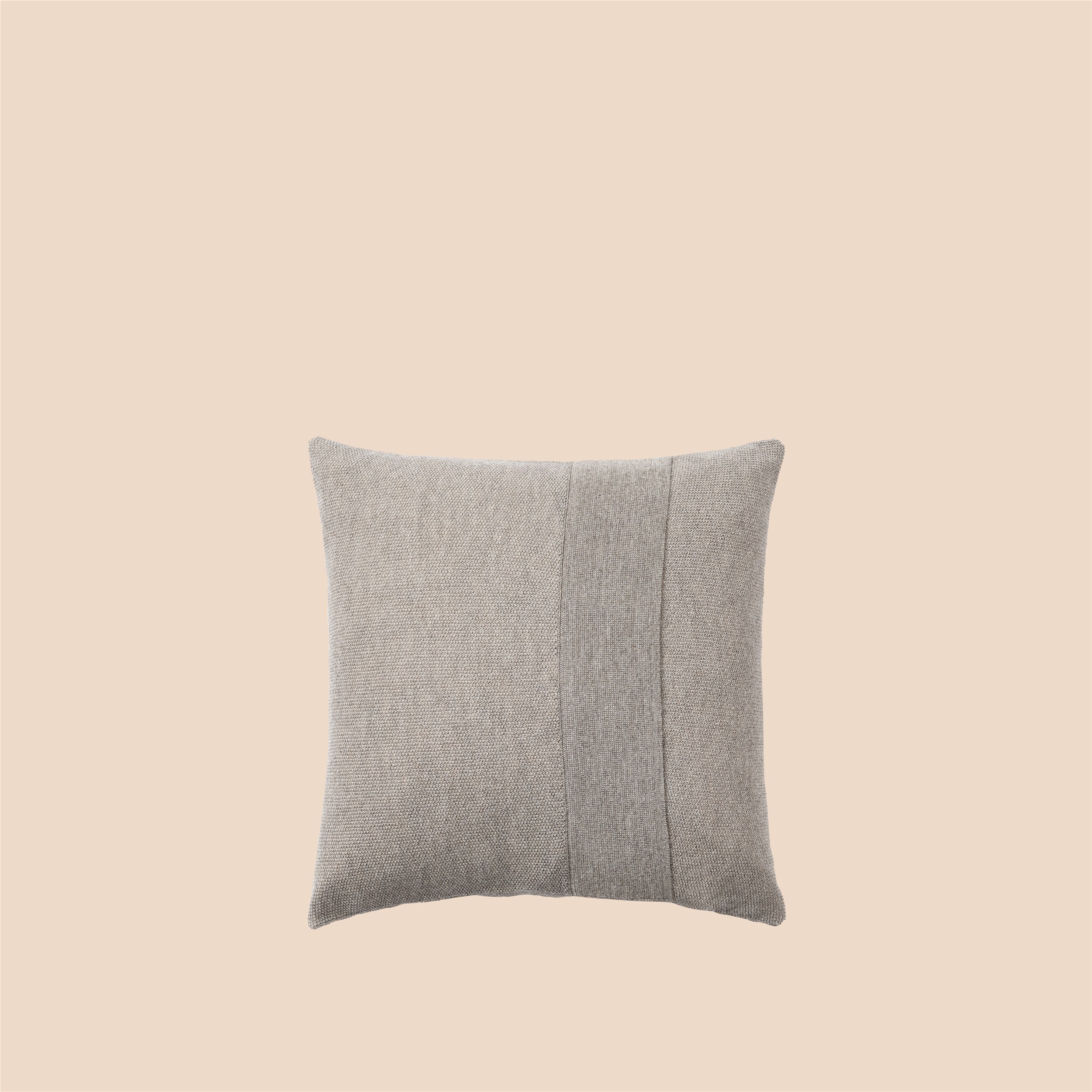 Layer Cushion 50x50 sand grey