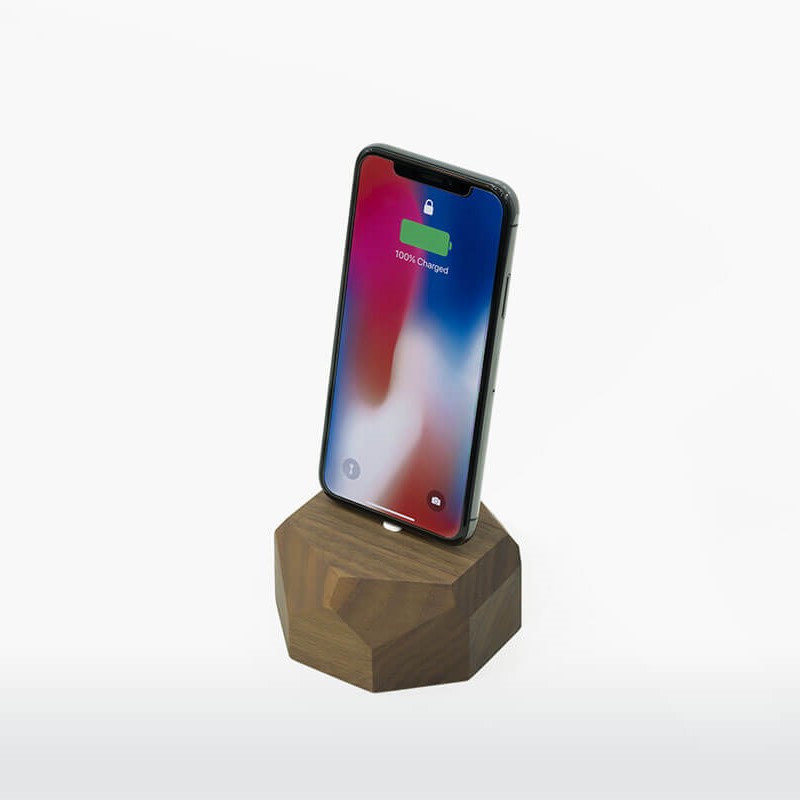 Iphone dock walnut