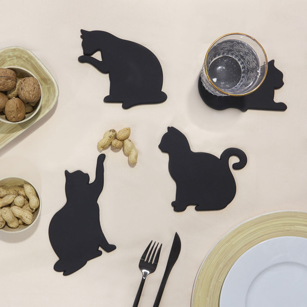 Coasters and magnet cat set of 4