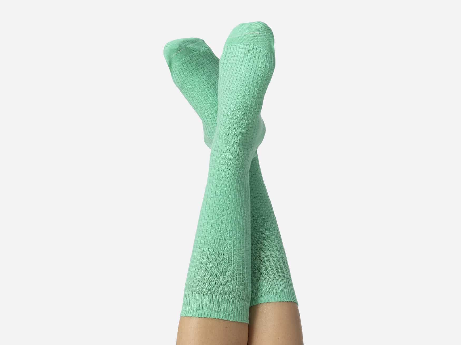 Yoga mat socks green