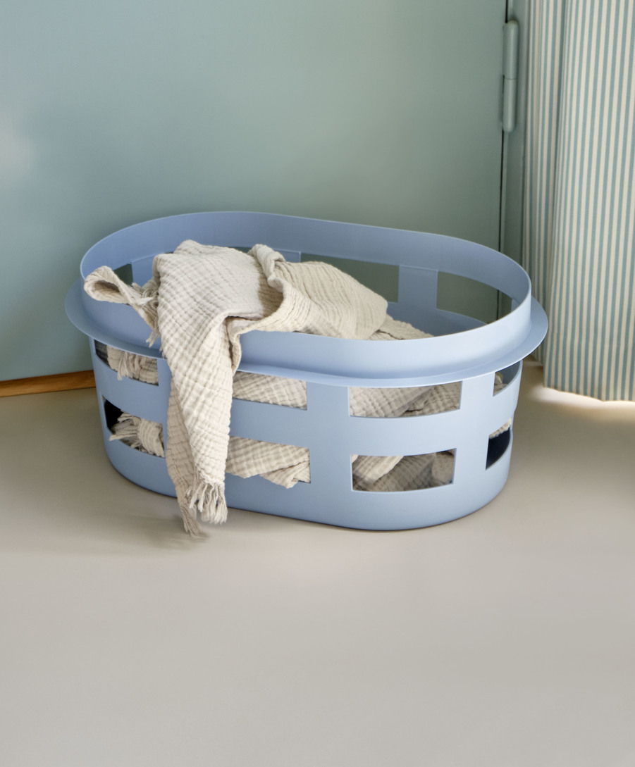 Laundry basket small soft blue