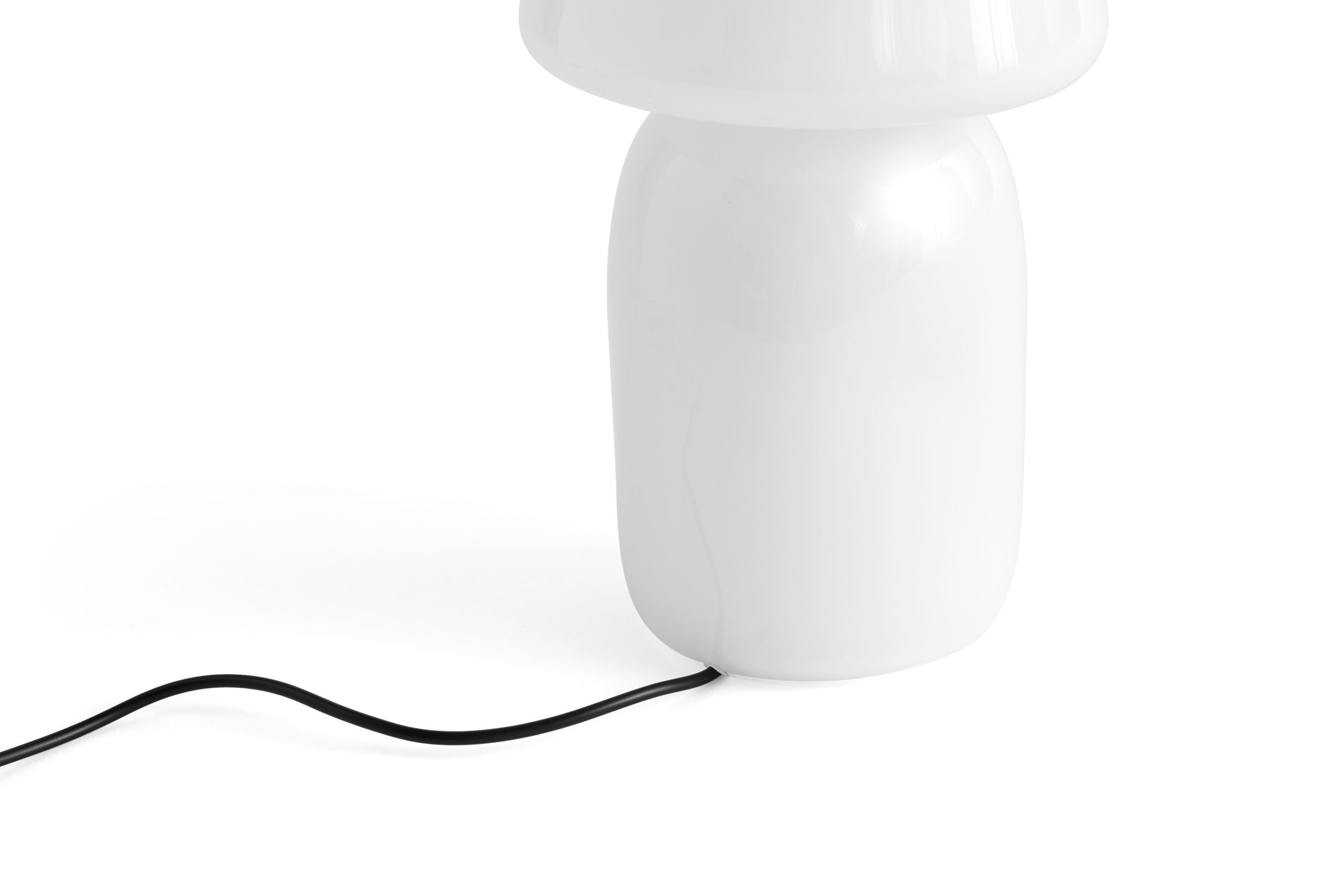 Apollo portable lamp white