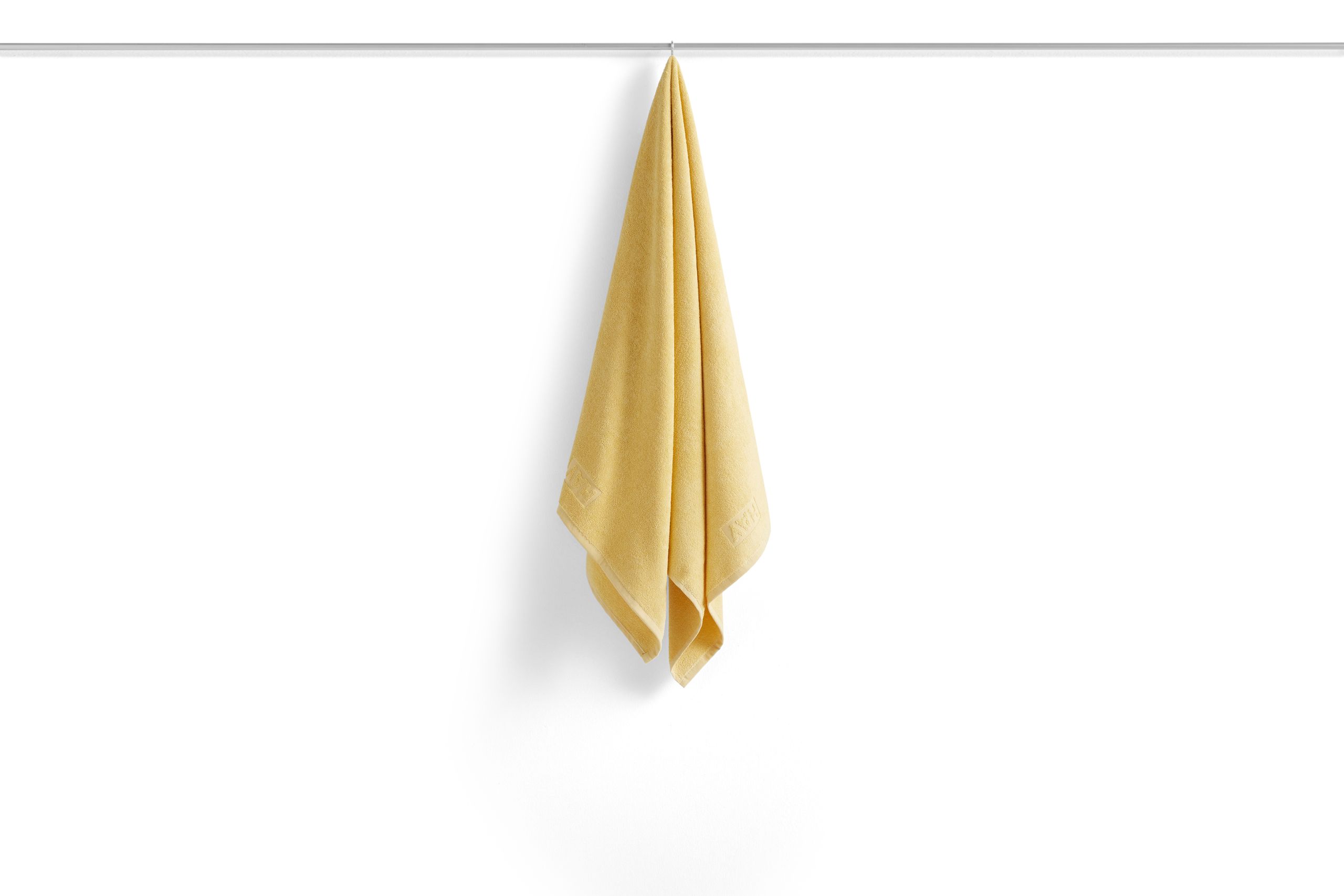 Mono bath towel yellow