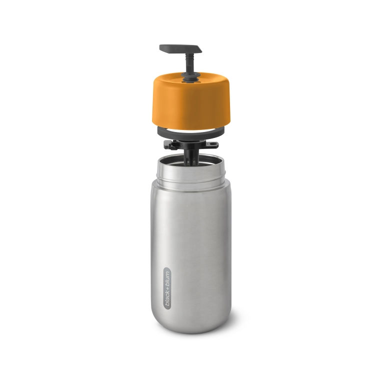 Insulated travel cup orange