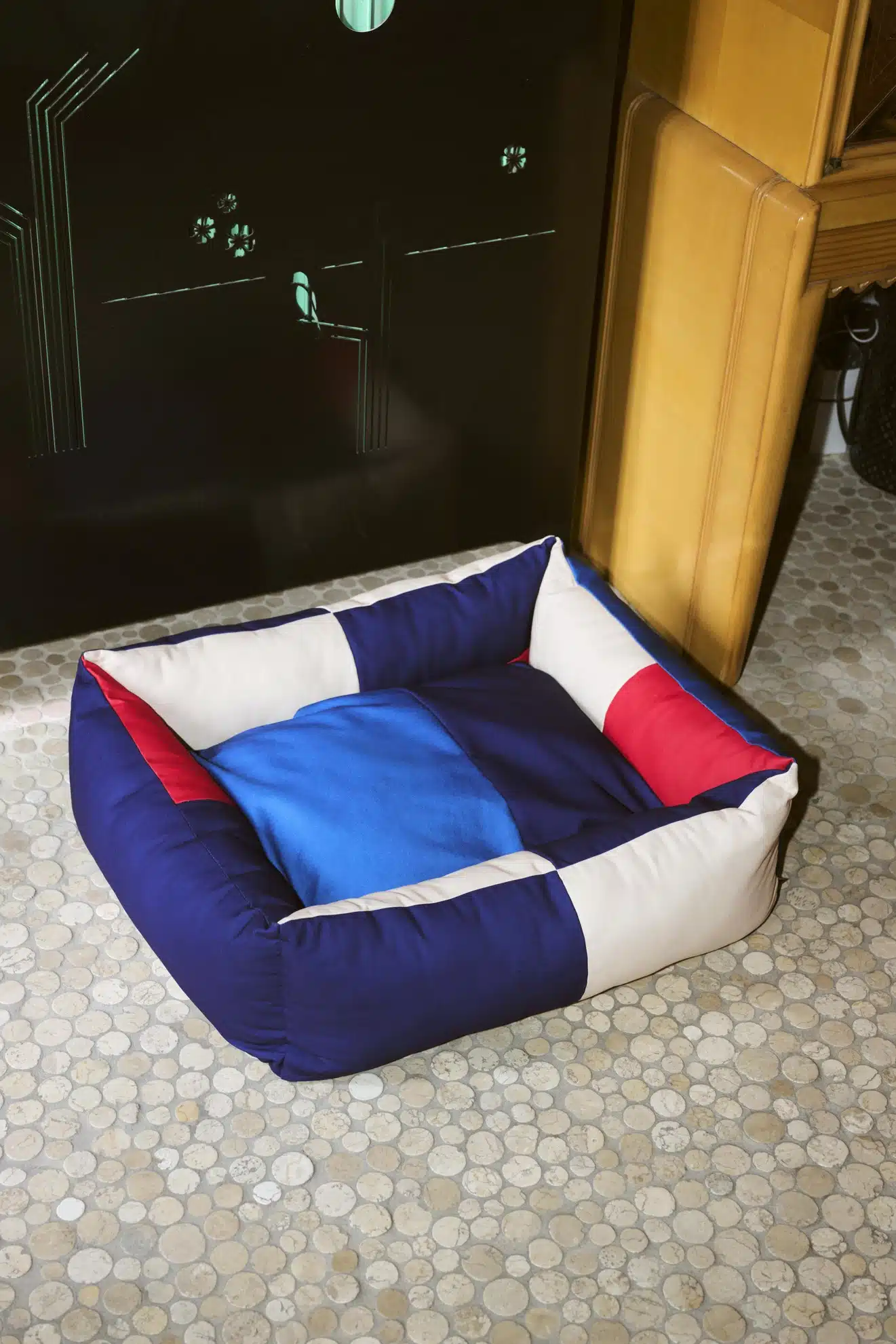 Dog bed small medium red - blue