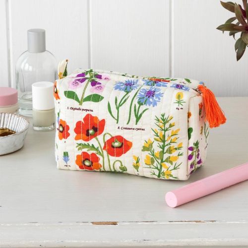 Quilted make- up bag wild flowers