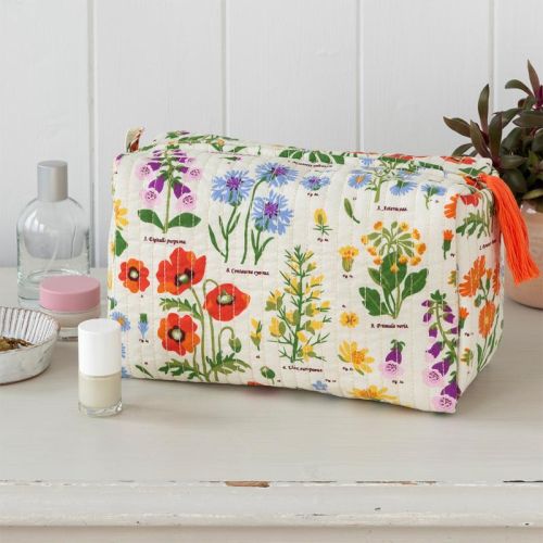 Quilted wash bag wild flowers