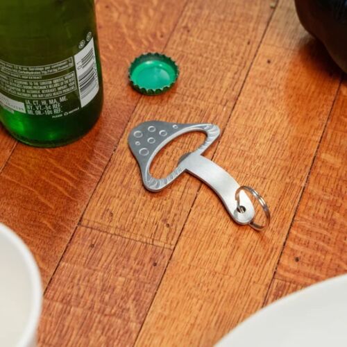 KIKKERLAND Mushroom keychain and bottle opener