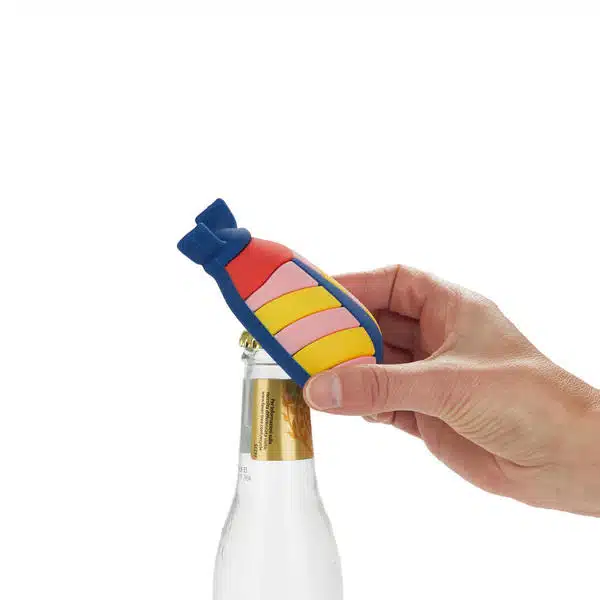 Balvi flesopener the beetles rood