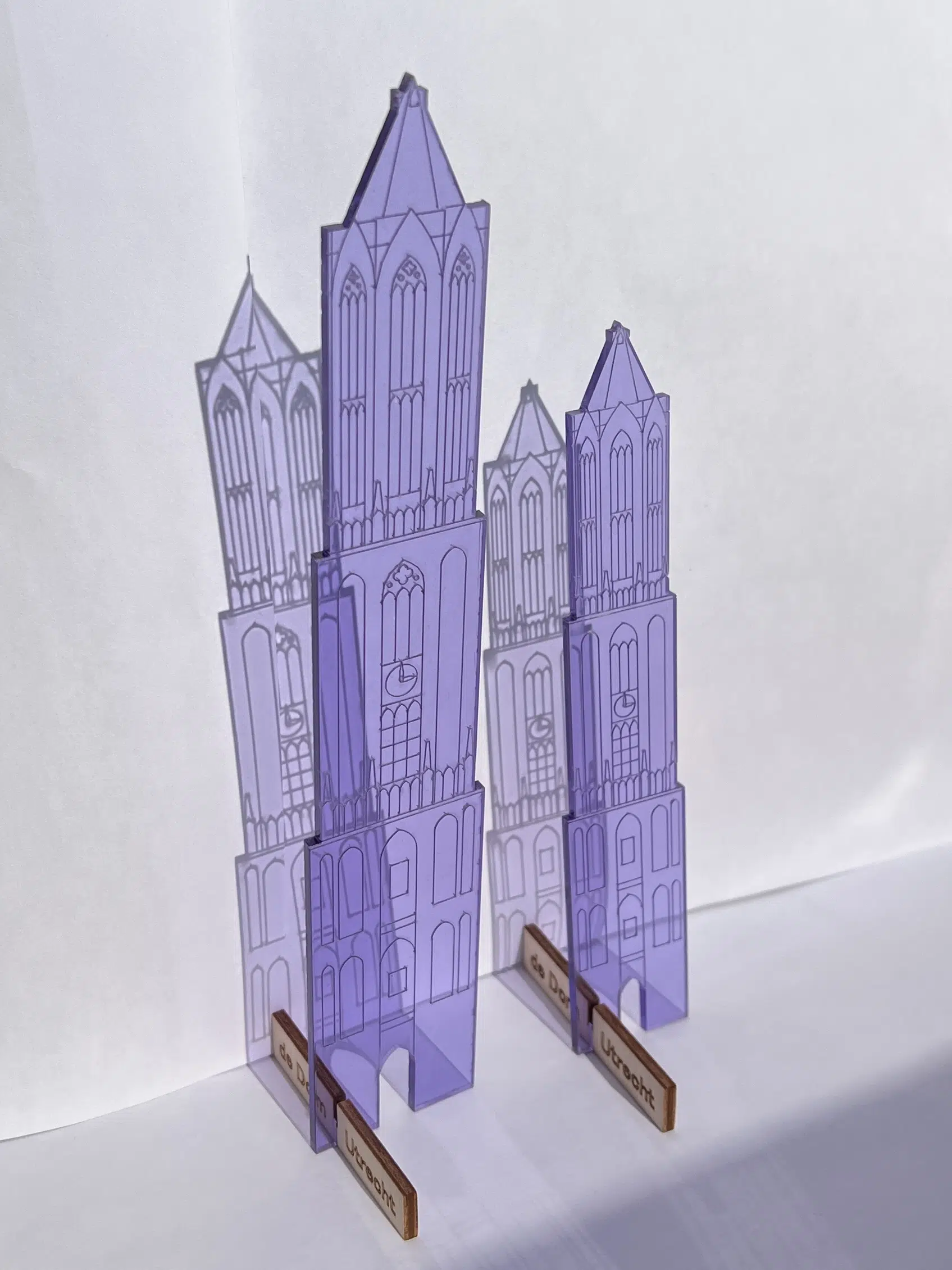 JUDS Plexiglas Domtoren staand 16 cm zilver