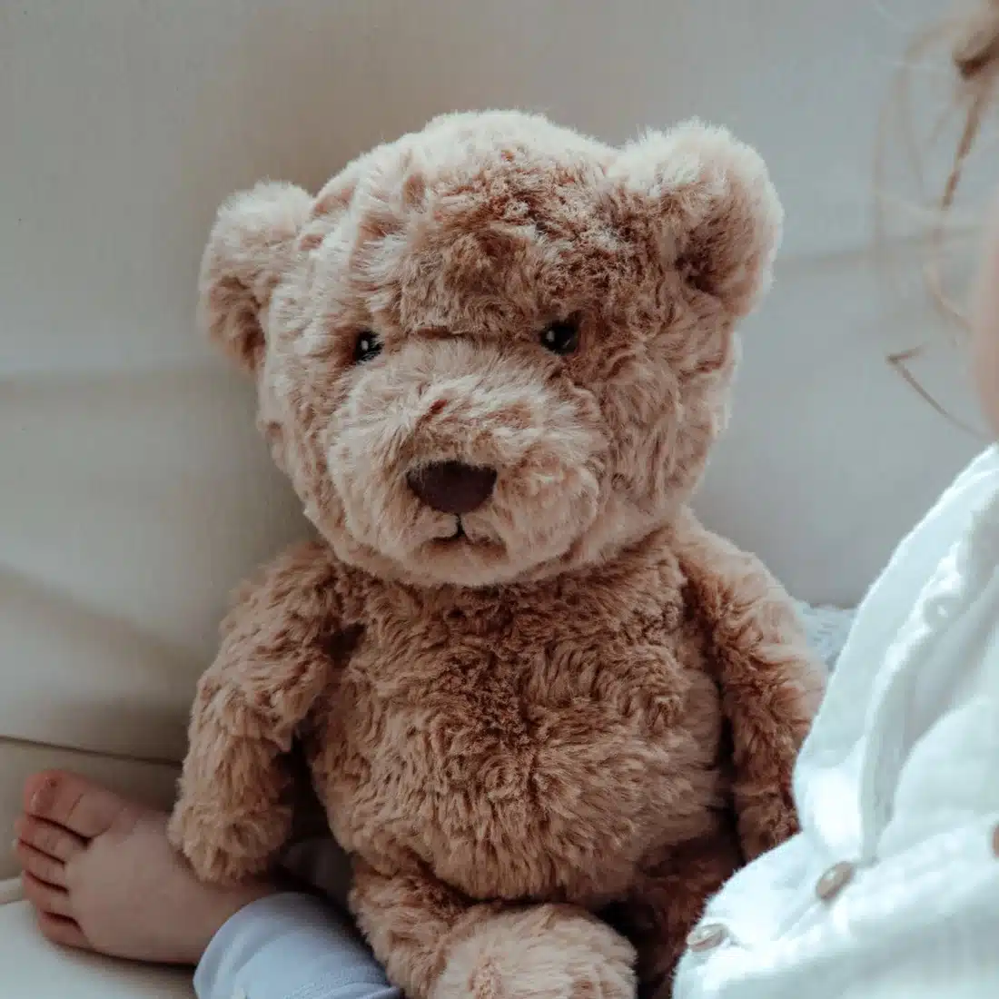 Flow Amsterdam Lou hartslagknuffel bruin oplaadbaar